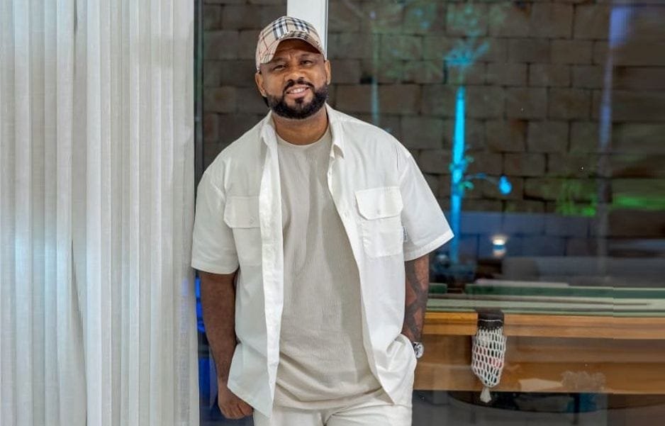Funkeiro Márcio G regrava o hit ‘A Distância’ em homenagem ao eterno parceiro Goró Funkeiro Márcio G regrava o hit 'A Distância' em homenagem ao eterno parceiro Goró