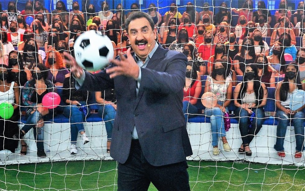 Mulher Melão e Rodrigo Capella participam do “Gol Show” no Programa do Ratinho desta terça (14) 'Programa do Ratinho' recebe Matheus Ceará, e Gustavo Tubarão no Passa a Bola do 'Gol Show'