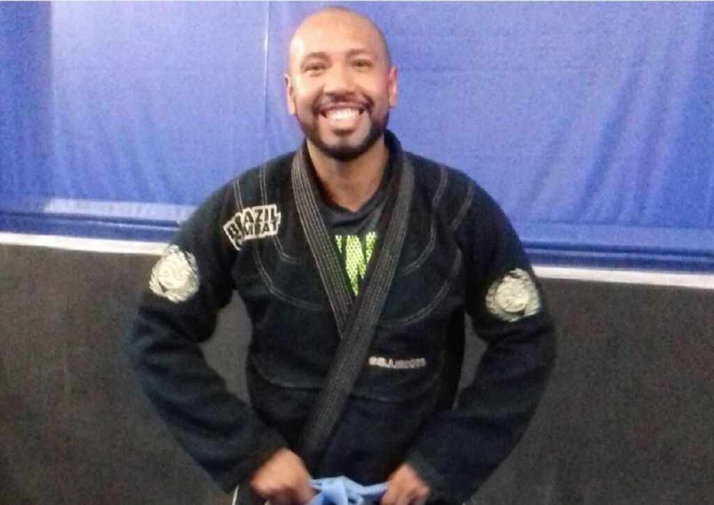 Muso do carnaval inclui Jiu-jitsu e Muay Thai em preparação para a Marquês de Sapucaí Muso do carnaval inclui Jiu-jitsu e Muay Thai em preparação para a Marquês de Sapucaí