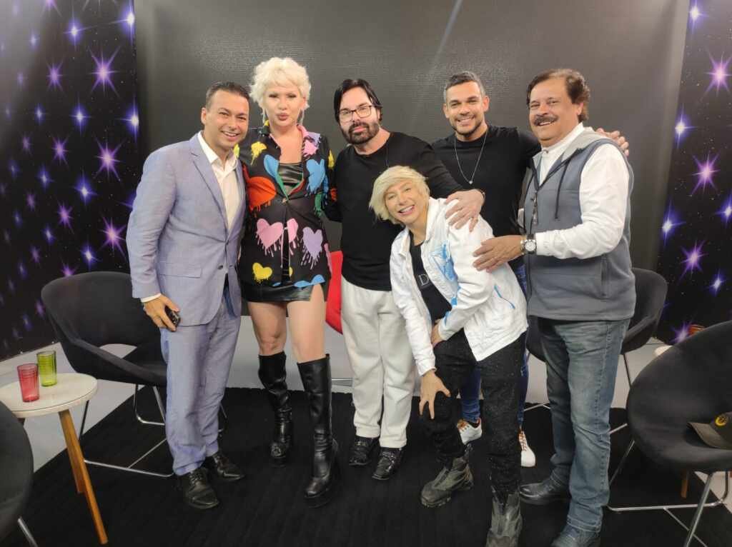 Romagaga, Carlinhos e Caique Aguiar participam do Programa Em Revista Romagaga, Carlinhos e Caique Aguiar participam do Programa Em Revista