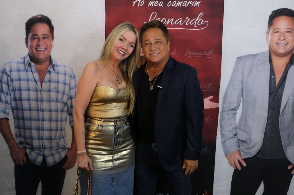 Renomada Dra. Luciana Granja prestigia show do cantor Leonardo no RJ Renomada Dra. Luciana Granja prestigia show do cantor Leonardo no RJ