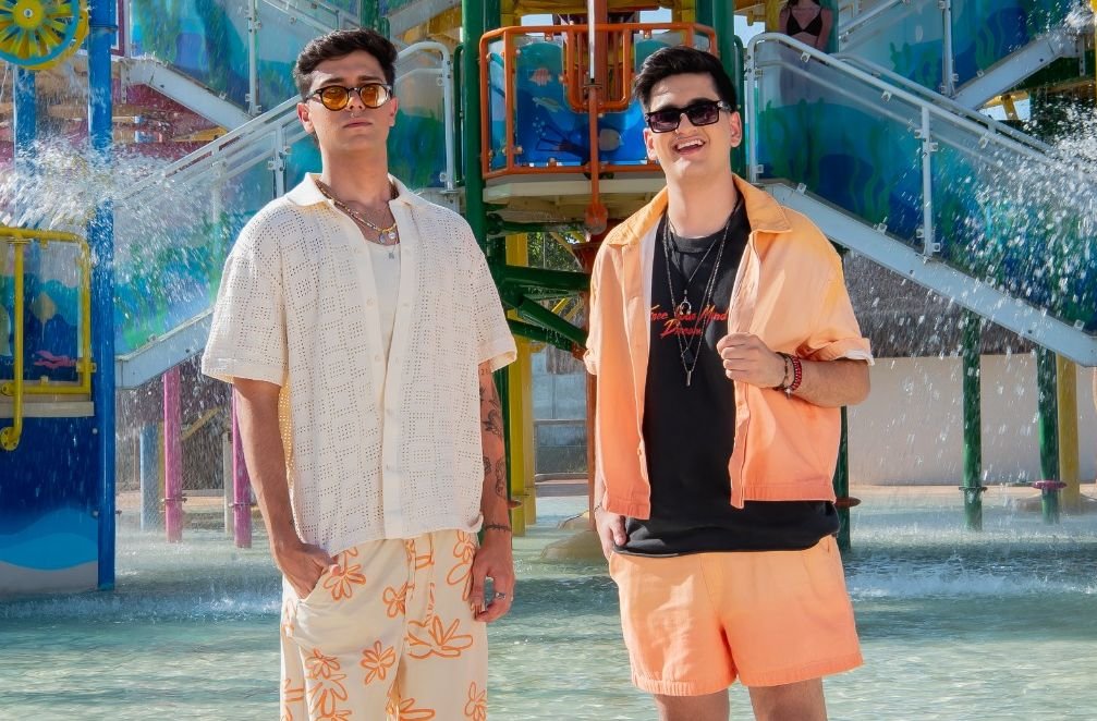 Conheça Caliente, o feat envolvente do DJ Lelis e Nilson Neto Conheça Caliente, o feat envolvente do DJ Lelis e Nilson Neto