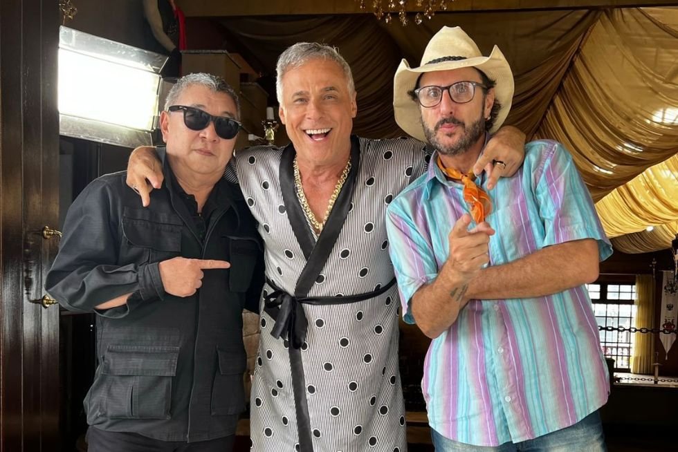 Criado por José Renato, apresentamos a Família Zoreia, resgatando o espírito de Mazzaropi de forma contemporânea Criado por José Renato, apresentamos a Família Zoreia, resgatando o espírito de Mazzaropi de forma contemporânea