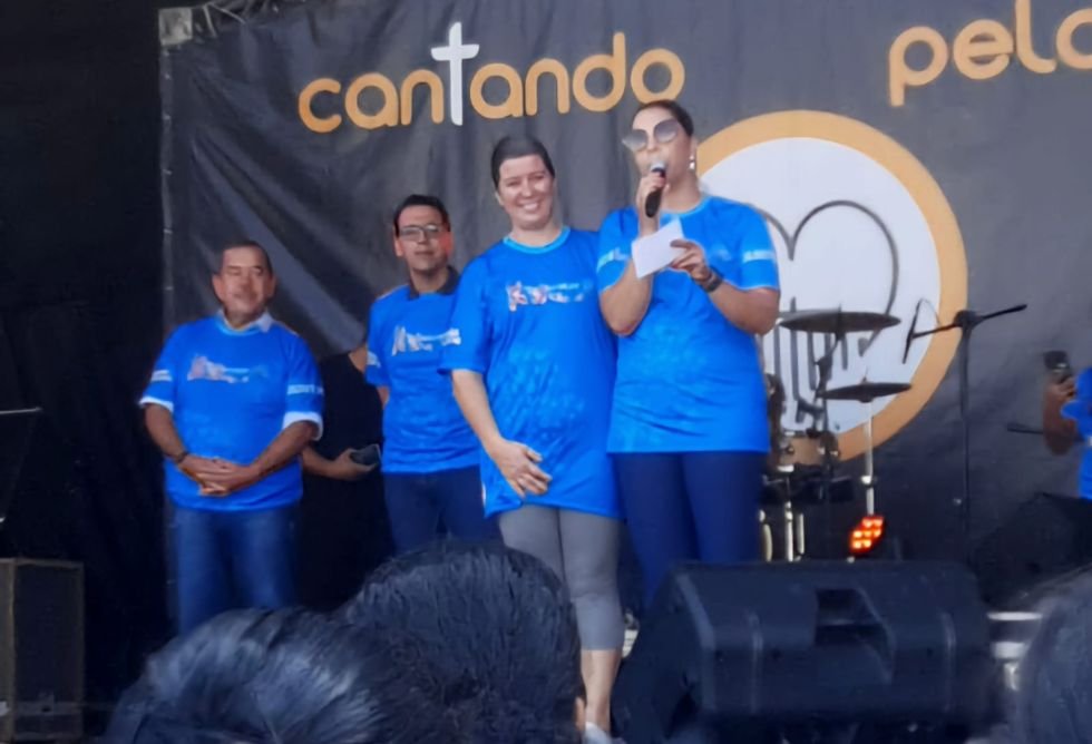 Milhares de pessoas participam de caminhada pela Conscientização do Autismo em Guaianases Milhares de pessoas participam de caminhada pela Conscientização do Autismo em Guaianases
