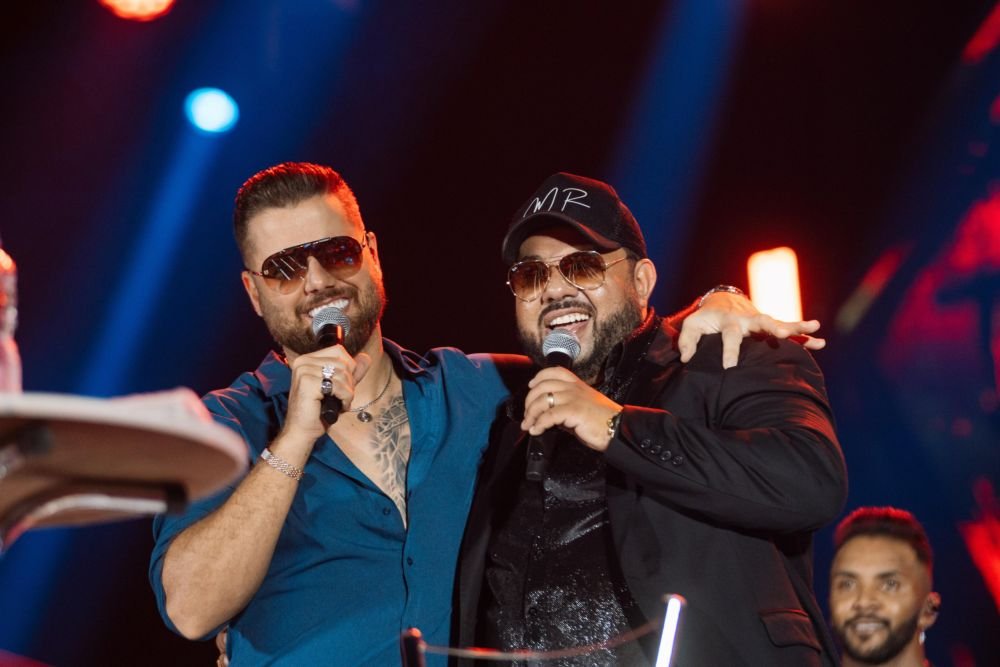 Zé Neto canta com Moysés Rico, filho de José Rico, no Ribeirão Rodeo Music 2024, em Ribeirão Preto Zé Neto canta com Moysés Rico, filho de José Rico, no Ribeirão Rodeo Music 2024, em Ribeirão Preto