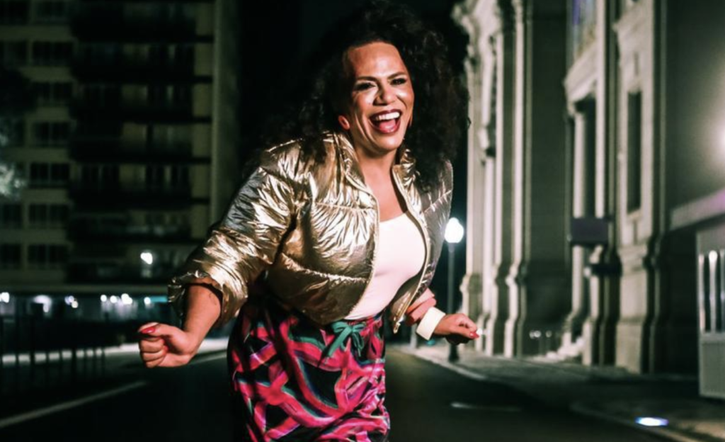 Valéria Barcellos Lança Videoclipe de “Sexo Frágil?! Valéria Barcellos Lança Videoclipe de "Sexo Frágil?!