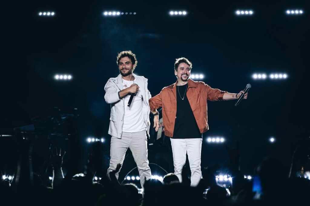 Bruninho & Davi apresentam primeira parte do DVD “Ao Vivo em Curitiba” com faixas inéditas Bruninho & Davi apresentam primeira parte do DVD "Ao Vivo em Curitiba" com faixas inéditas