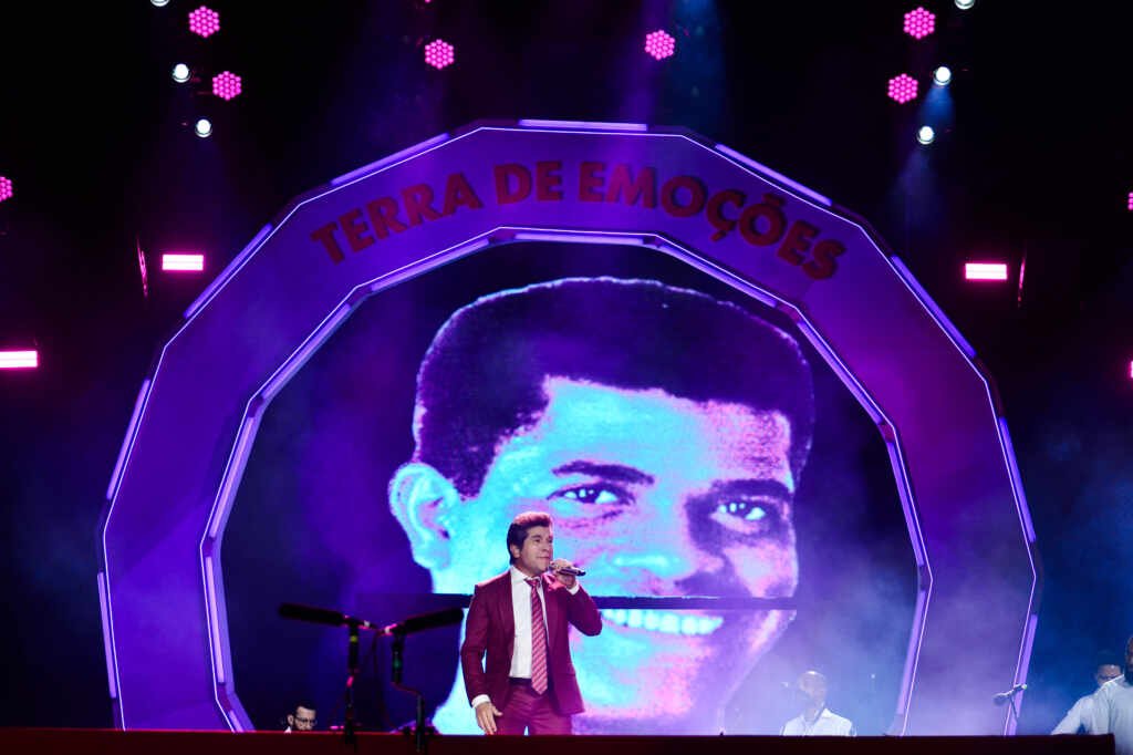 Daniel emociona o público com homenagem a João Paulo na Festa de Peão de Barretos 2024 Daniel emociona o público com homenagem a João Paulo na Festa de Peão de Barretos 2024