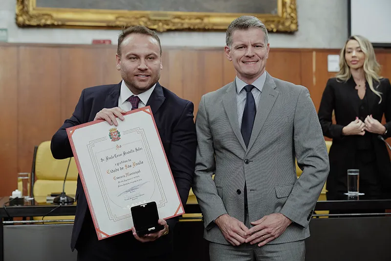 Reconhecimento merecido: Paulo Cesar Pradella Sales é premiado com Medalha Anchieta e o Diploma de Gratidão Reconhecimento merecido: Paulo Cesar Pradella Sales é premiado com Medalha Anchieta e o Diploma de Gratidão
