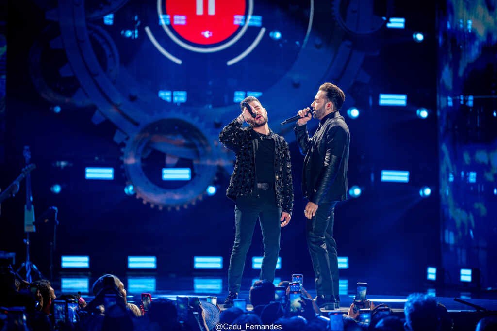 Guilherme & Benuto inovam em estrutura altamente tecnológica na gravação do DVD +Amor+Música Guilherme & Benuto inovam em estrutura altamente tecnológica na gravação do DVD +Amor+Música