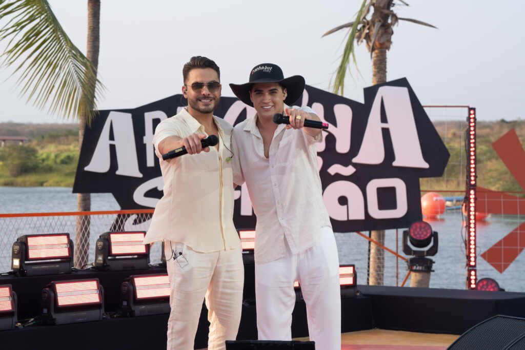 Wesley Safadão comemora aniversário com lançamento e feat. com Gusttavo Lima Wesley Safadão comemora aniversário com lançamento e feat. com Gusttavo Lima