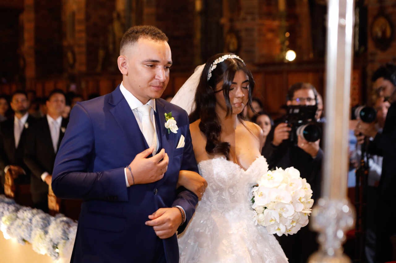 João Gomes e Ary Mirelle trocam alianças em casamento íntimo nesta segunda (21) em Recife 23 João Gomes e Ary Mirelle trocam alianças em casamento íntimo nesta segunda (21) em Recife