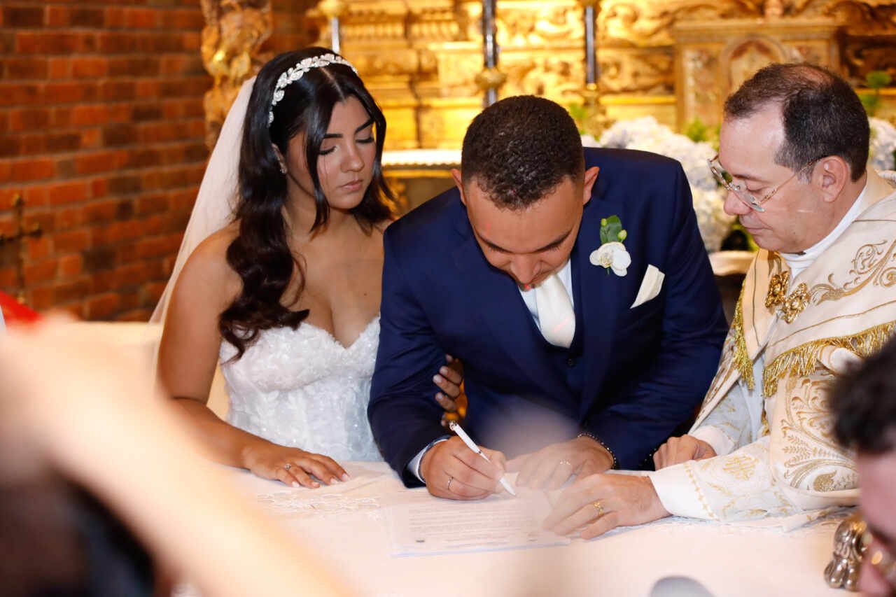 João Gomes e Ary Mirelle trocam alianças em casamento íntimo nesta segunda (21) em Recife 26 João Gomes e Ary Mirelle trocam alianças em casamento íntimo nesta segunda (21) em Recife