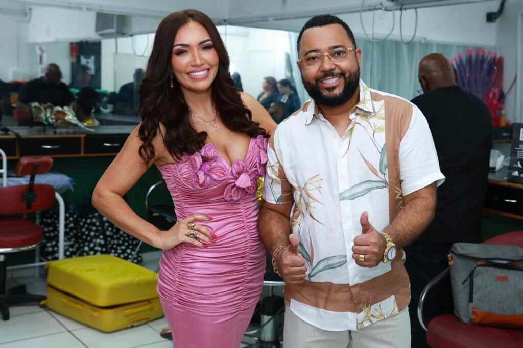 Karinah e Dudu Nobre brilham em show na feijoada da Mangueira com dança e samba de raiz Karinah e Dudu Nobre brilham em show na feijoada da Mangueira com dança e samba de raiz