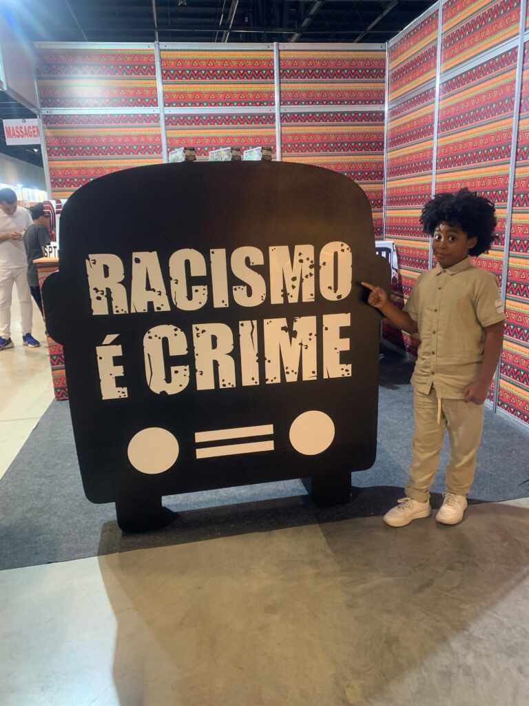 Vitinho Lima e a celebração da Cultura Negra: Um dia de aprendizado e inspiração Vitinho Lima e a celebração da Cultura Negra: Um dia de aprendizado e inspiração