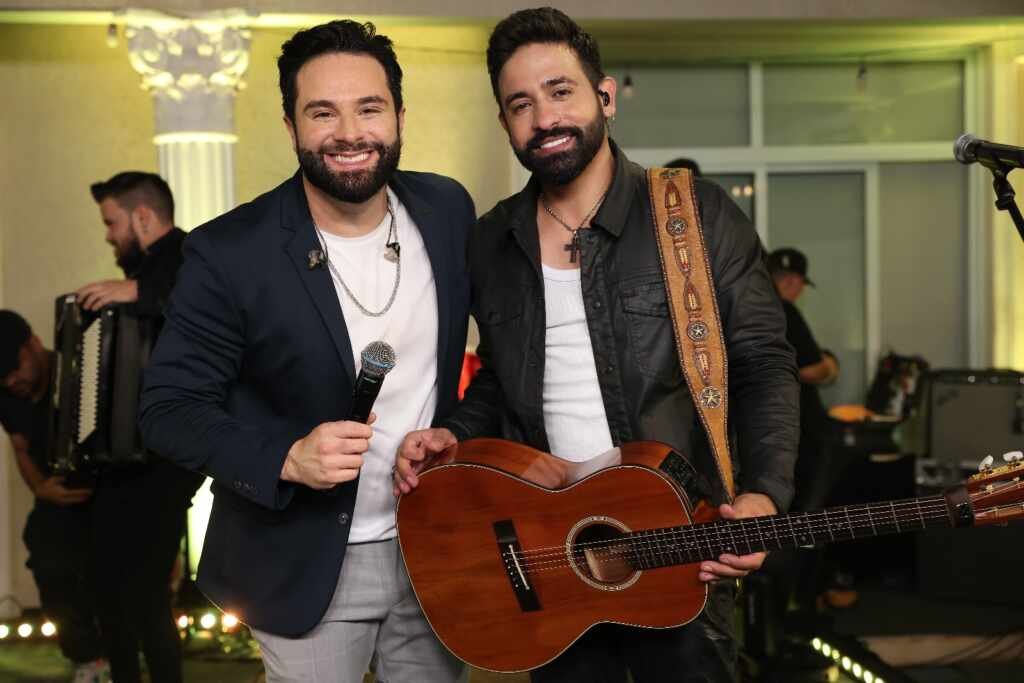 Rick & Nogueira anuncia primeiro lançamento do projeto com participações de Fernando Zor e Traia Véia Rick & Nogueira anuncia primeiro lançamento do projeto com participações de Fernando Zor e Traia Véia