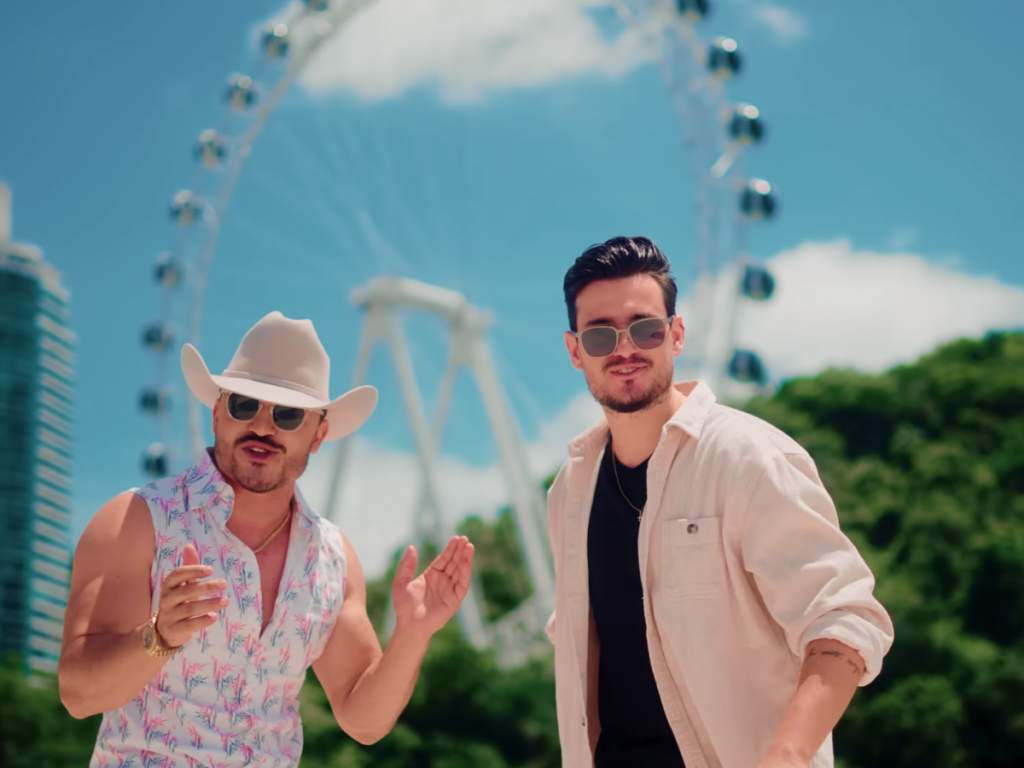 ‘Descer pra BC’ da dupla Brenno & Matheus conquista o topo mesmo com acusação de plágio ‘Descer pra BC’ da dupla Brenno & Matheus conquista o topo mesmo com acusação de plágio