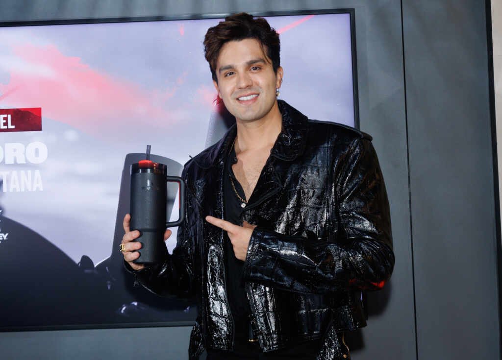 Stanley anuncia collab exclusiva com Luan Santana para comemorar os 15 Anos de 'Meteoro'