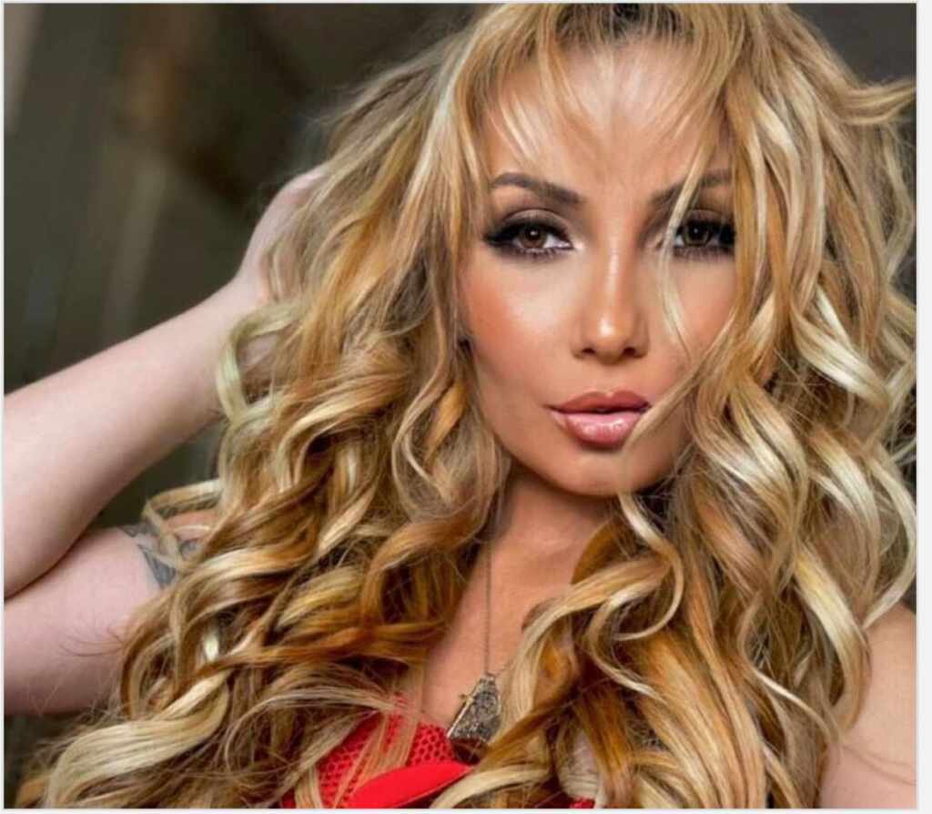 Chaline Grazik surpreende ao acertar os números da Mega-Sena Chaline Grazik surpreende ao acertar os números da Mega-Sena