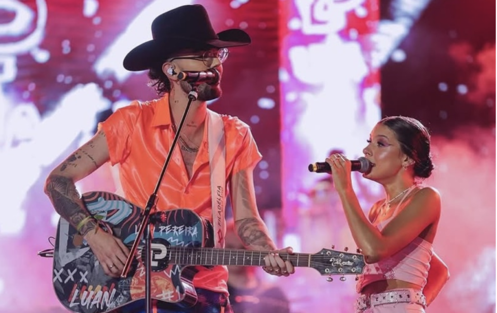 Ana Castela cantou com Luan Pereira no ultimo dia do Navio da Boiadeira Ana Castela cantou com Luan Pereira no ultimo dia do Navio da Boiadeira