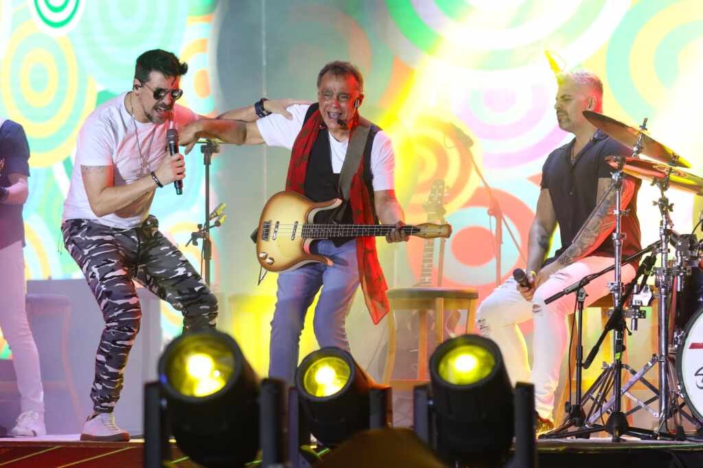 Roupa Nova dá a largada no Navio do Roupa Nova com grandes atrações musicais Roupa Nova dá a largada no Navio do Roupa Nova com grandes atrações musicais