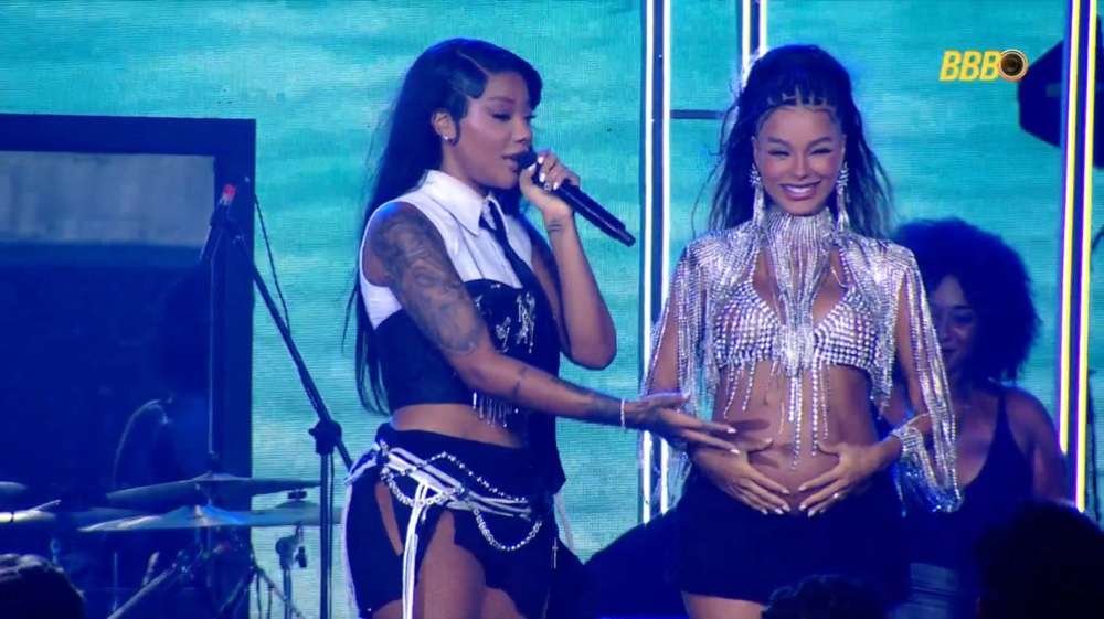 Ludmilla e Brunna Gonçalves revelam o nome da filha durante show no BBB 25 Desanexadas