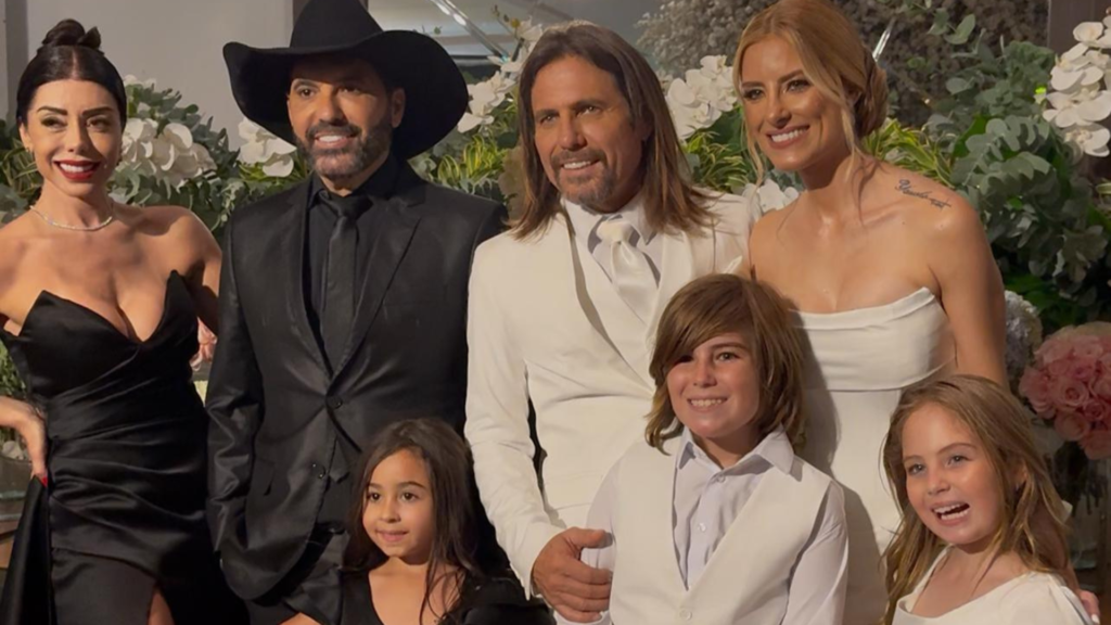 Sertanejo Hudson e Thayra Machado renovam os votos após 10 anos de casamento Sertanejo Hudson e Thayra Machado renovam os votos após 10 anos de casamento