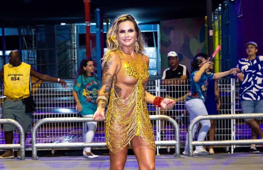 Isis Camargo e Ensaios Técnicos com Clima de Desfile Oficial no Anhembi rumo ao Carnaval 2025