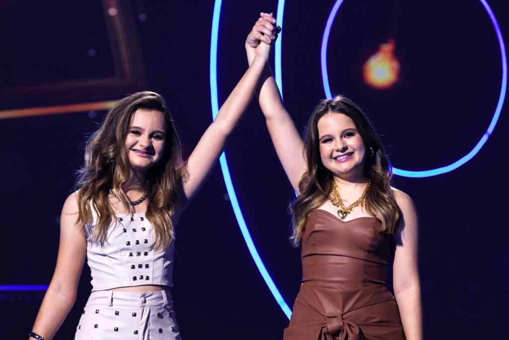Com Felipe Araújo, Traia Véia, Júlia e Rafaela, Thalita e Eliza gravam DVD em São Paulo Com Felipe Araújo, Traia Véia, Júlia e Rafaela, Thalita e Eliza gravam DVD em São Paulo