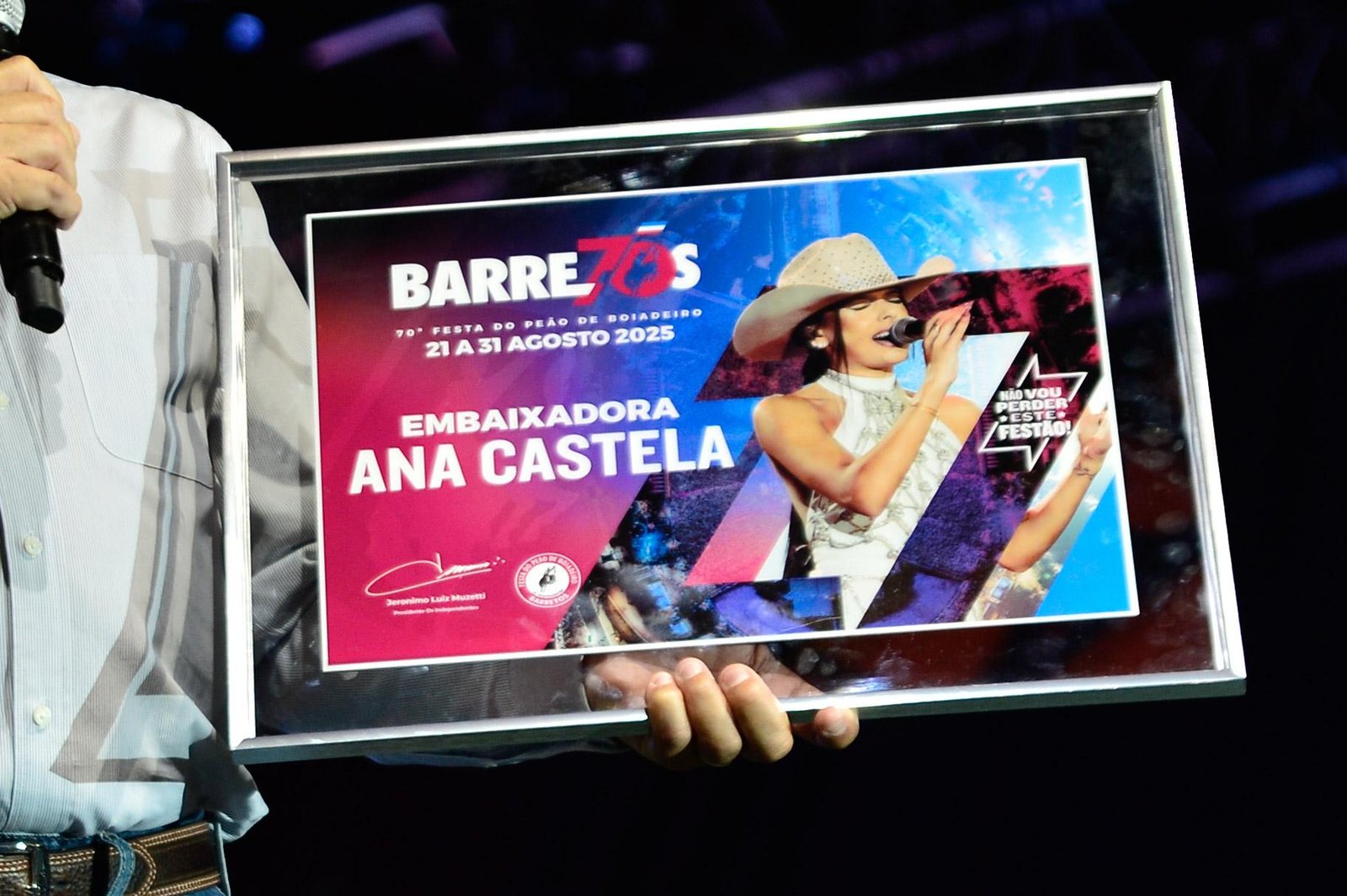 Ana Castela é nomeada embaixadora na Festa Oficial Barretos 70 anos no Villa Country 26 Ana Castela é nomeada embaixadora na Festa Oficial Barretos 70 anos no Villa Country