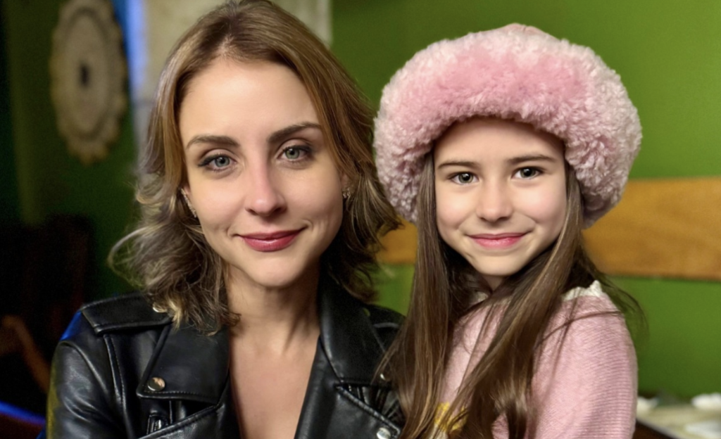 Mel Summers e Louise Clós emocionam na estreia de ‘Até Onde Ela Vai’ Mel Summers e Louise Clós emocionam na estreia de ‘Até Onde Ela Vai’