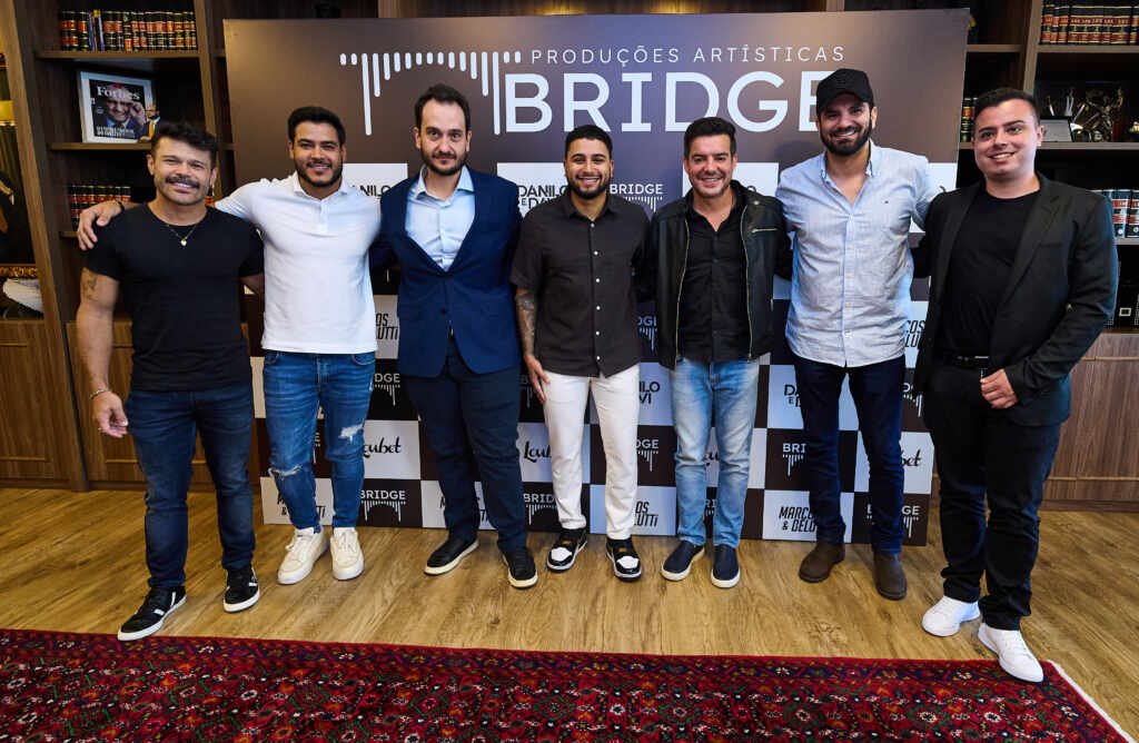 Marcos & Belutti anunciam sociedade com o escritório Bridge e assumem gestão de novos talentos Marcos & Belutti anunciam sociedade com o escritório Bridge e assumem gestão de novos talentos