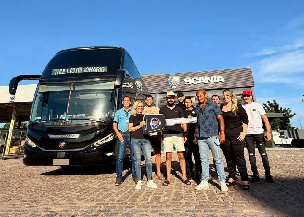 Thullio Milionário adquire ônibus de luxo de última geração; Descubra o valor! Thullio Milionário adquire ônibus de luxo de última geração; Descubra o valor!