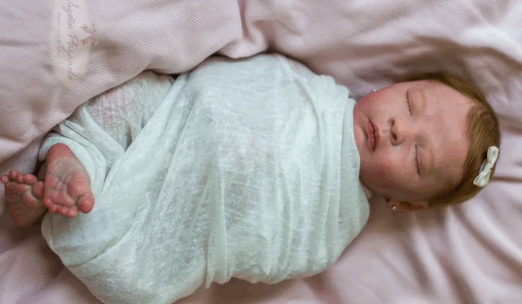 Projeto propõe multa a quem levar “bebê reborn” para atendimento no SUS Projeto propõe multa a quem levar “bebê reborn” para atendimento no SUS