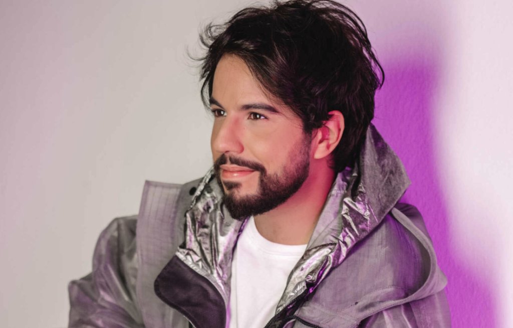 Raffa Torres: a alma por trás das músicas que o Brasil canta Raffa Torres: a alma por trás das músicas que o Brasil canta