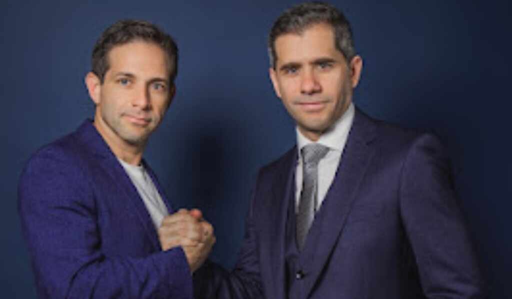 Empreender nos EUA: 4 dicas de André e Raphael Carvalho Empreender nos EUA: 4 dicas de André e Raphael Carvalho