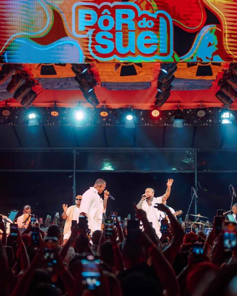 Pôr do Suel estreia no Rio de Janeiro com gravação de música inédita com Léo Santana Pôr do Suel estreia no Rio de Janeiro com gravação de música inédita com Léo Santana