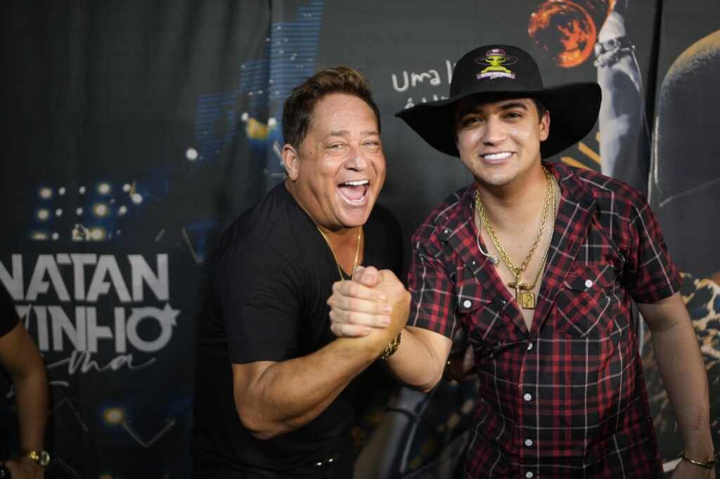 Com Natanzinho Lima e Leonardo, São João de Cruz se consagra como maior festival junino da Bahia Com Natanzinho Lima e Leonardo, São João de Cruz se consagra como maior festival junino da Bahia