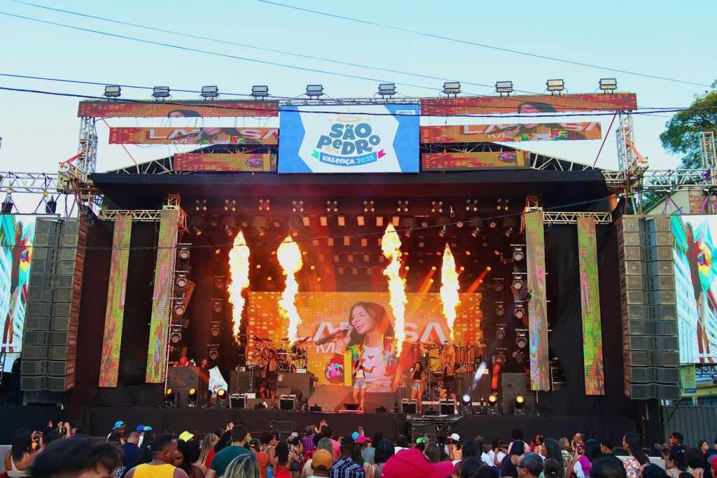 Valença encerra com chave de ouro o maior São Pedro da Bahia em sua primeira edição histórica Valença encerra com chave de ouro o maior São Pedro da Bahia em sua primeira edição histórica
