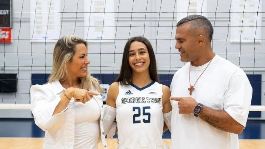 Joana Prado comemora convocação de filha para a seleção brasileira de vôlei