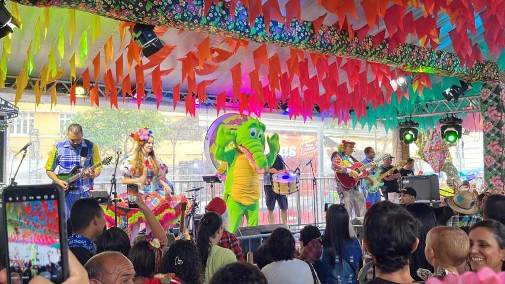 "São João do Tio Bruninho” reúne famílias e celebra cultura nordestina no Recife