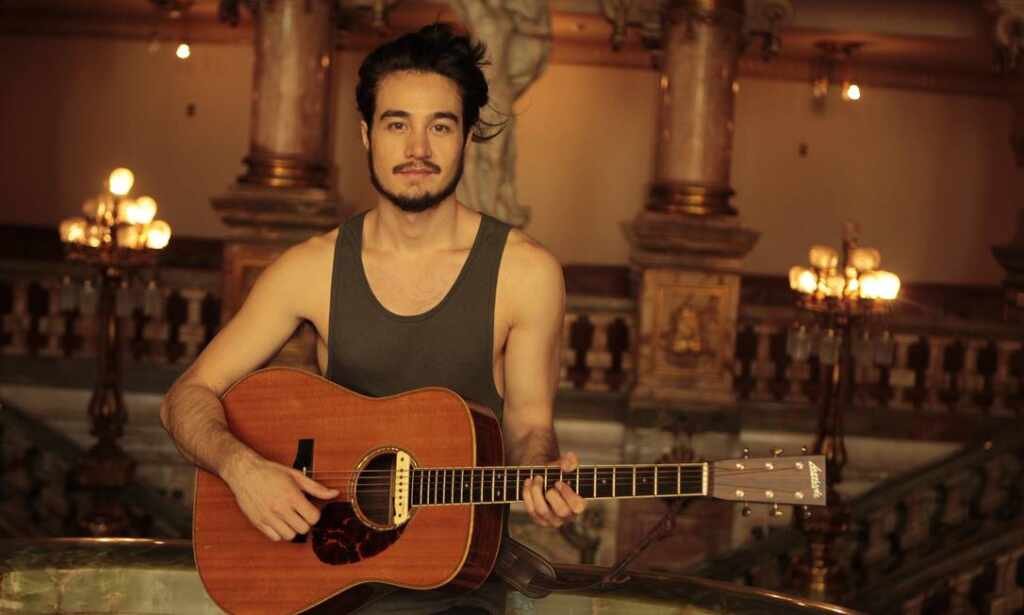 Tiago Iorc revela crise após sucesso de “Amei Te Ver”: “Perdi o prazer de ser músico” Tiago Iorc revela crise após sucesso de "Amei Te Ver": “Perdi o prazer de ser músico”