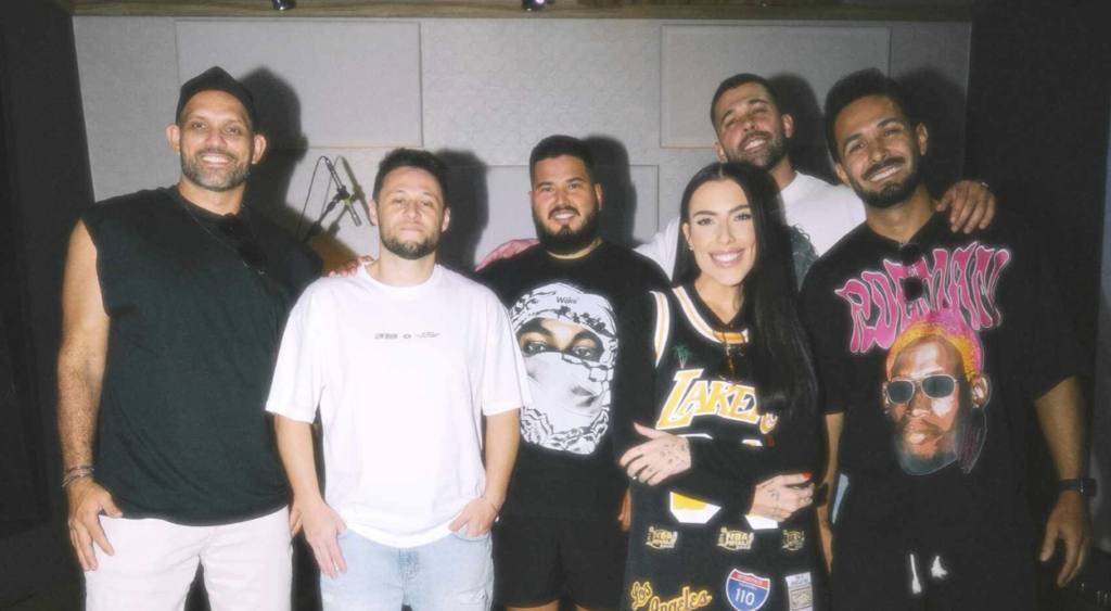 Apadrinhados por Ana Clara, Grupo DiResponsa lança “Flores” feat. com a cantora