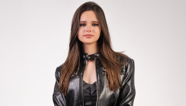 Rafaela Carrer se apresenta em tradicional festa de Bauru Rafaela Carrer se apresenta em tradicional festa de Bauru