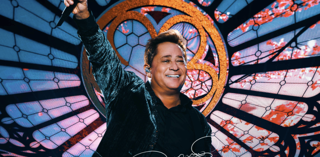 Leonardo revisita sua trajetória e inicia o lançamento do novo DVD “Uma História Sem Fim” Leonardo revisita sua trajetória e inicia o lançamento do novo DVD "Uma História Sem Fim"