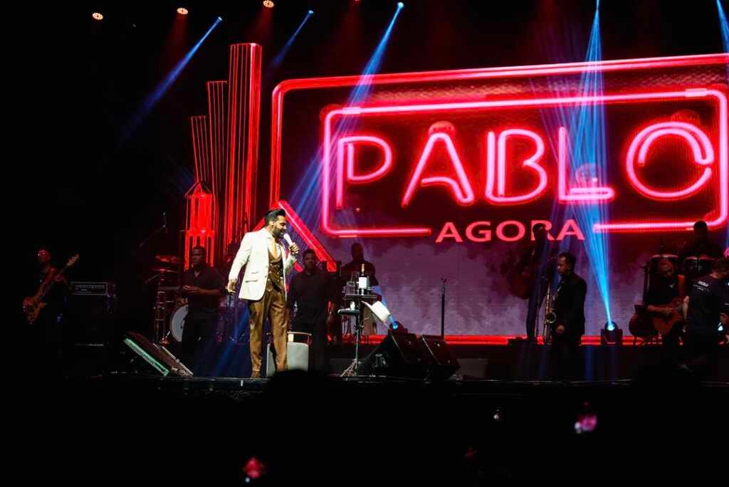 Pablo faz estreia emocionante no Espaço Unimed e leva público ao delírio em São Paulo Pablo faz estreia emocionante no Espaço Unimed e leva público ao delírio em São Paulo