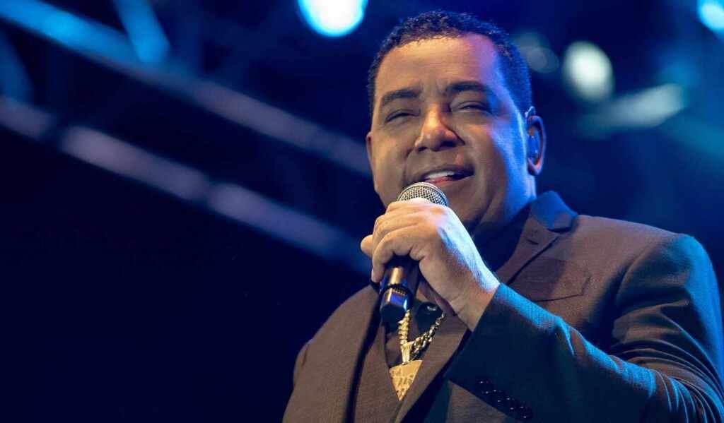 Raça Negra estreia a turnê “Me Leva Junto Com Você” no Espaço Unimed neste fim de semana Raça Negra estreia a turnê "Me Leva Junto Com Você" no Espaço Unimed neste fim de semana