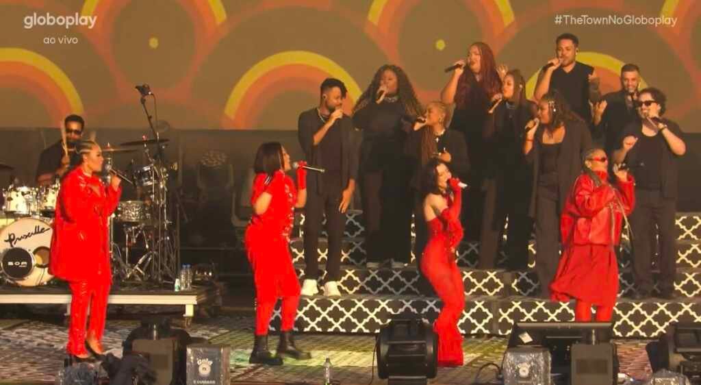 Fat Family surpreende ao se apresentar no show de Priscilla no The Town 2025 Fat Family surpreende ao se apresentar no show de Priscilla no The Town 2025