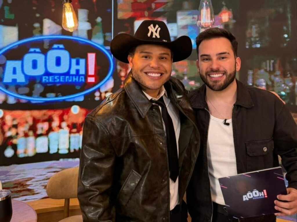 Marcelo Mesquita e Tierry estreiam “Aôôh Resenha!” com humor e boa música Marcelo Mesquita e Tierry estreiam “Aôôh Resenha!” com humor e boa música