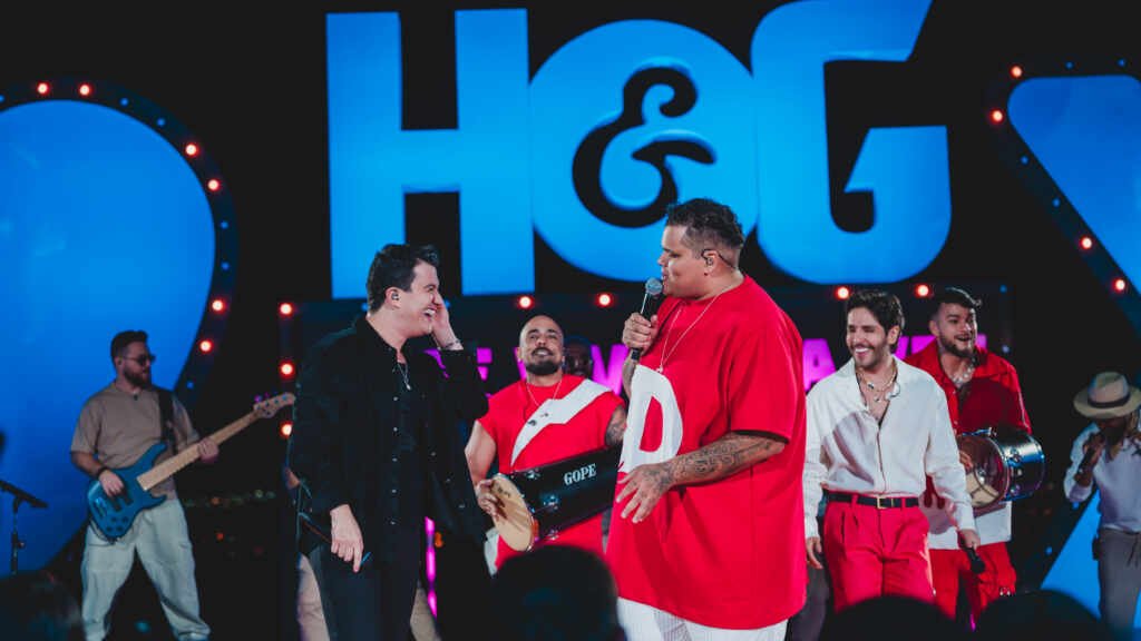 Hugo e Guilherme e Menos é Mais se reencontram em “Ele e Ela” Hugo e Guilherme e Menos é Mais se reencontram em “Ele e Ela”